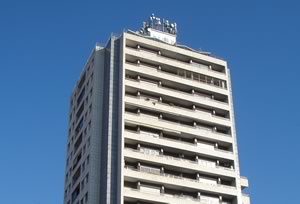 Rehabilitación de edificios a cuatro vientos / Grandes rehabilitaciones