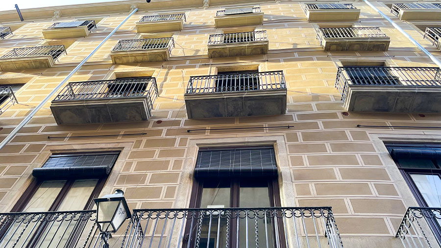 TRAC Rehabilitació - Noticia Rehabilitacion Edificios Restauración De Canuda 13